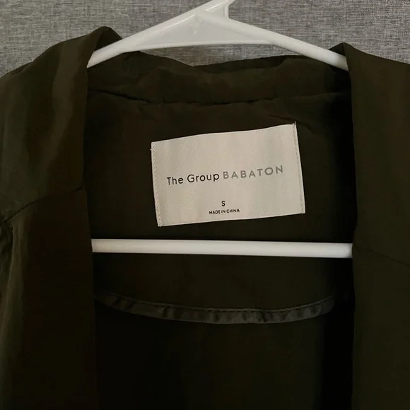 Aritzia skylar trench - Picture 6 of 6